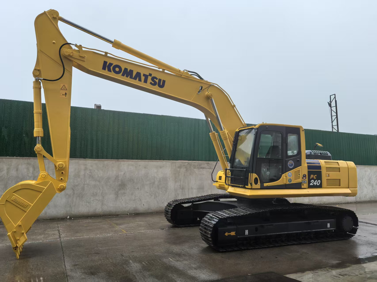 KOMATSU PC240LC-8M0 - Rupsgraafmachine: afbeelding 4 KOMATSU PC240LC-8M0 - Rupsgraafmachine: afbeelding 4