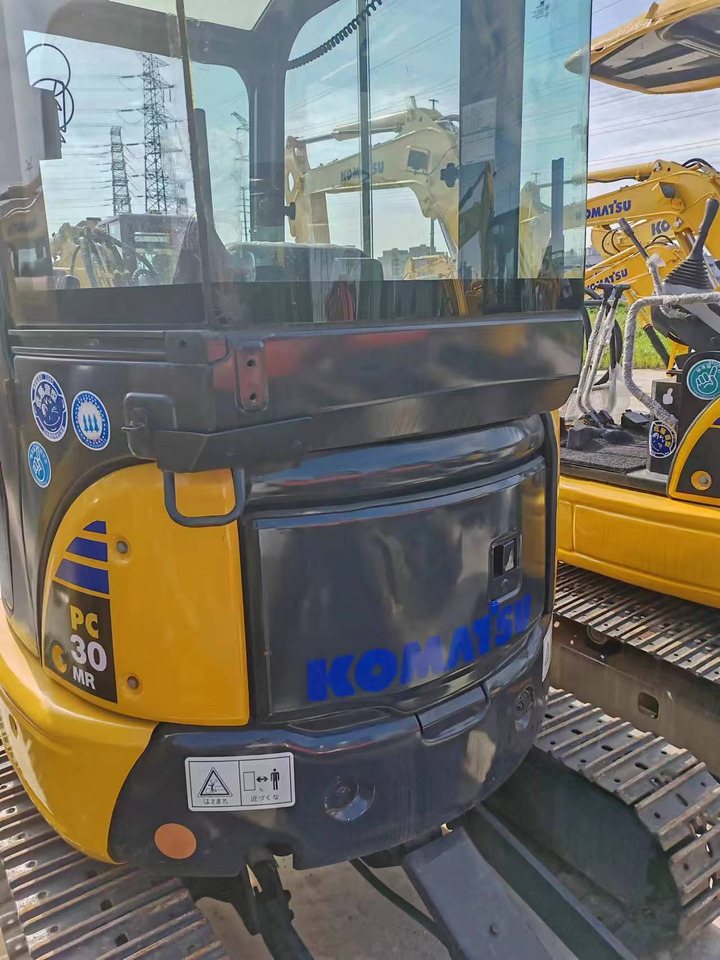 KOMATSU PC30 - Rupsgraafmachine: afbeelding 3 KOMATSU PC30 - Rupsgraafmachine: afbeelding 3