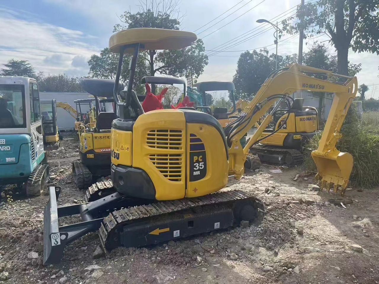 KOMATSU PC35 - Rupsgraafmachine: afbeelding 1 KOMATSU PC35 - Rupsgraafmachine: afbeelding 1