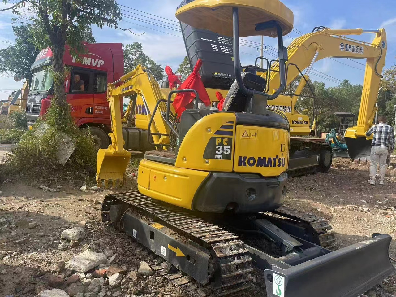 KOMATSU PC35 - Rupsgraafmachine: afbeelding 4 KOMATSU PC35 - Rupsgraafmachine: afbeelding 4
