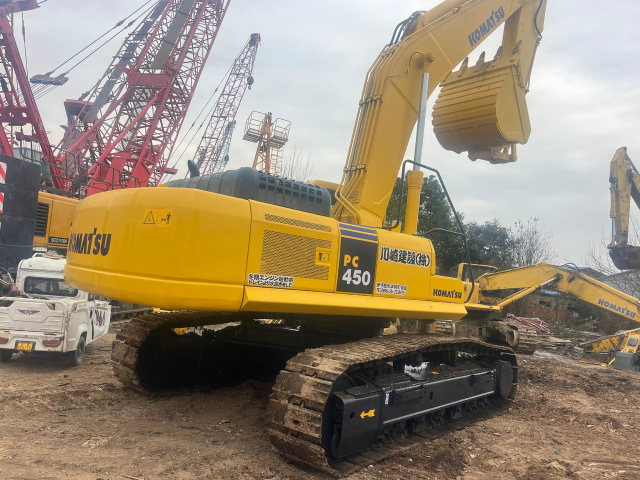 KOMATSU PC450-7 - Rupsgraafmachine: afbeelding 2 KOMATSU PC450-7 - Rupsgraafmachine: afbeelding 2