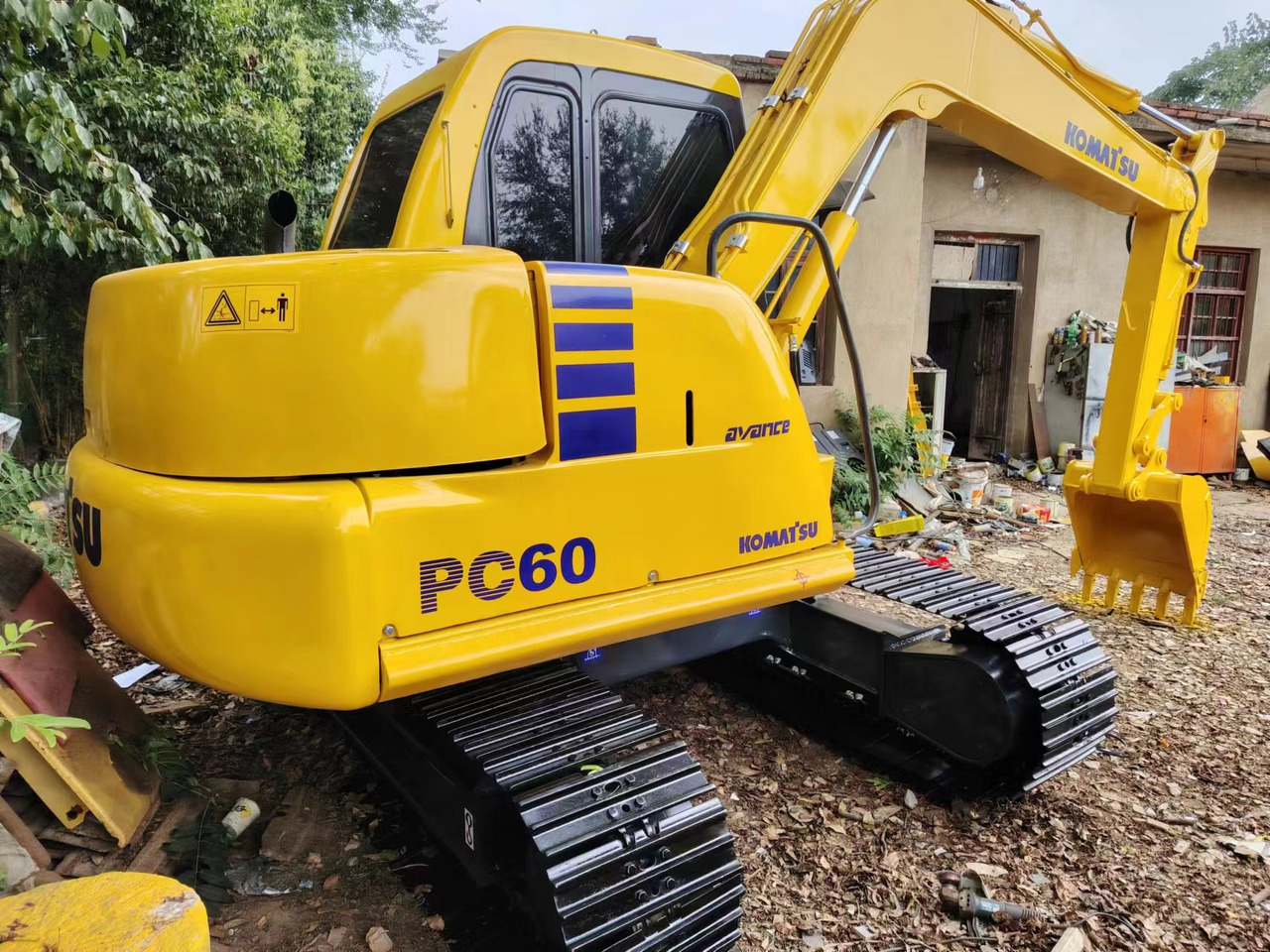 KOMATSU PC60-7 - Rupsgraafmachine: afbeelding 3 KOMATSU PC60-7 - Rupsgraafmachine: afbeelding 3