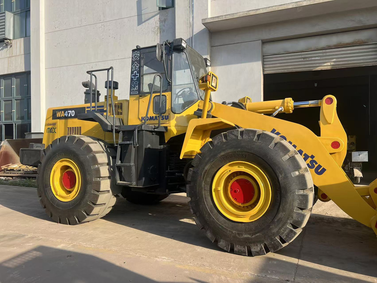KOMATSU WA470-3 - Wiellader: afbeelding 4 KOMATSU WA470-3 - Wiellader: afbeelding 4
