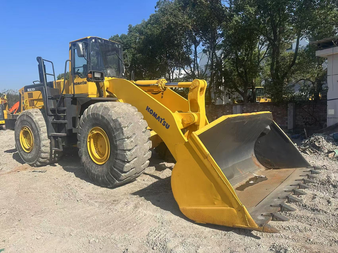 KOMATSU WA500-3 - Wiellader: afbeelding 1 KOMATSU WA500-3 - Wiellader: afbeelding 1