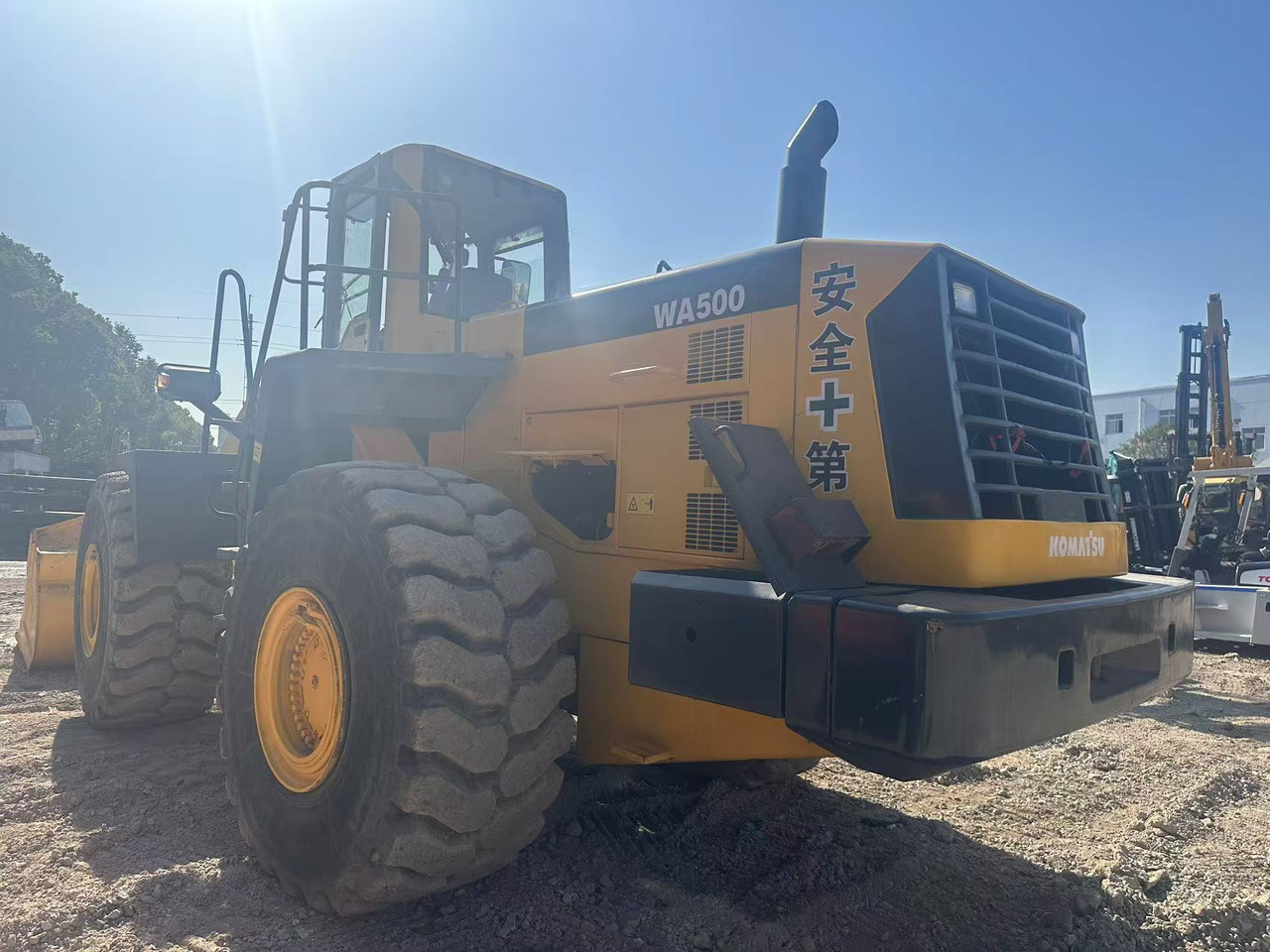 KOMATSU WA500-3 - Wiellader: afbeelding 2 KOMATSU WA500-3 - Wiellader: afbeelding 2