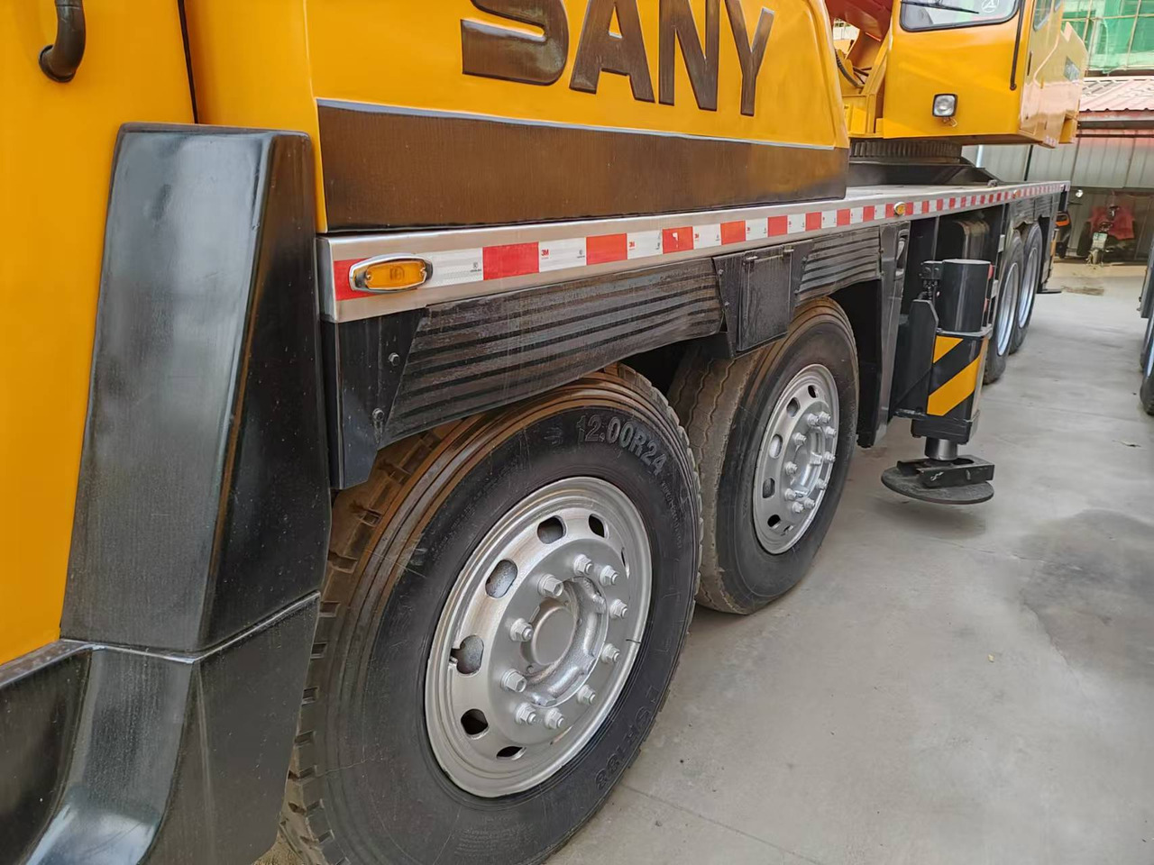 SANY STC750 - Mobiele kraan: afbeelding 3 SANY STC750 - Mobiele kraan: afbeelding 3