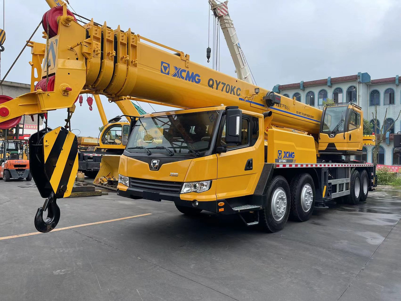 XCMG QY70KC - Mobiele kraan: afbeelding 1 XCMG QY70KC - Mobiele kraan: afbeelding 1