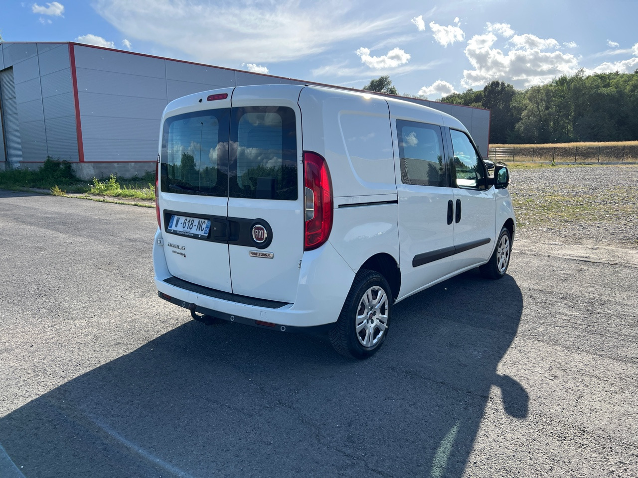 FIAT Doblo Multijet 1.3 95ch Utilitaire - Gesloten bestelwagen: afbeelding 5 FIAT Doblo Multijet 1.3 95ch Utilitaire - Gesloten bestelwagen: afbeelding 5