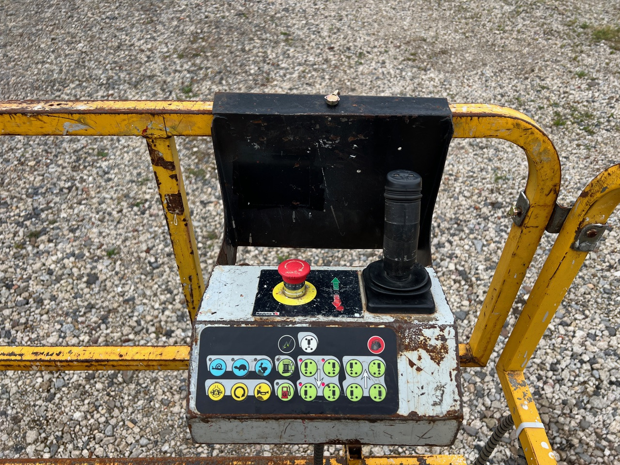 HAULOTTE H15SX - Schaarlift: afbeelding 4 HAULOTTE H15SX - Schaarlift: afbeelding 4