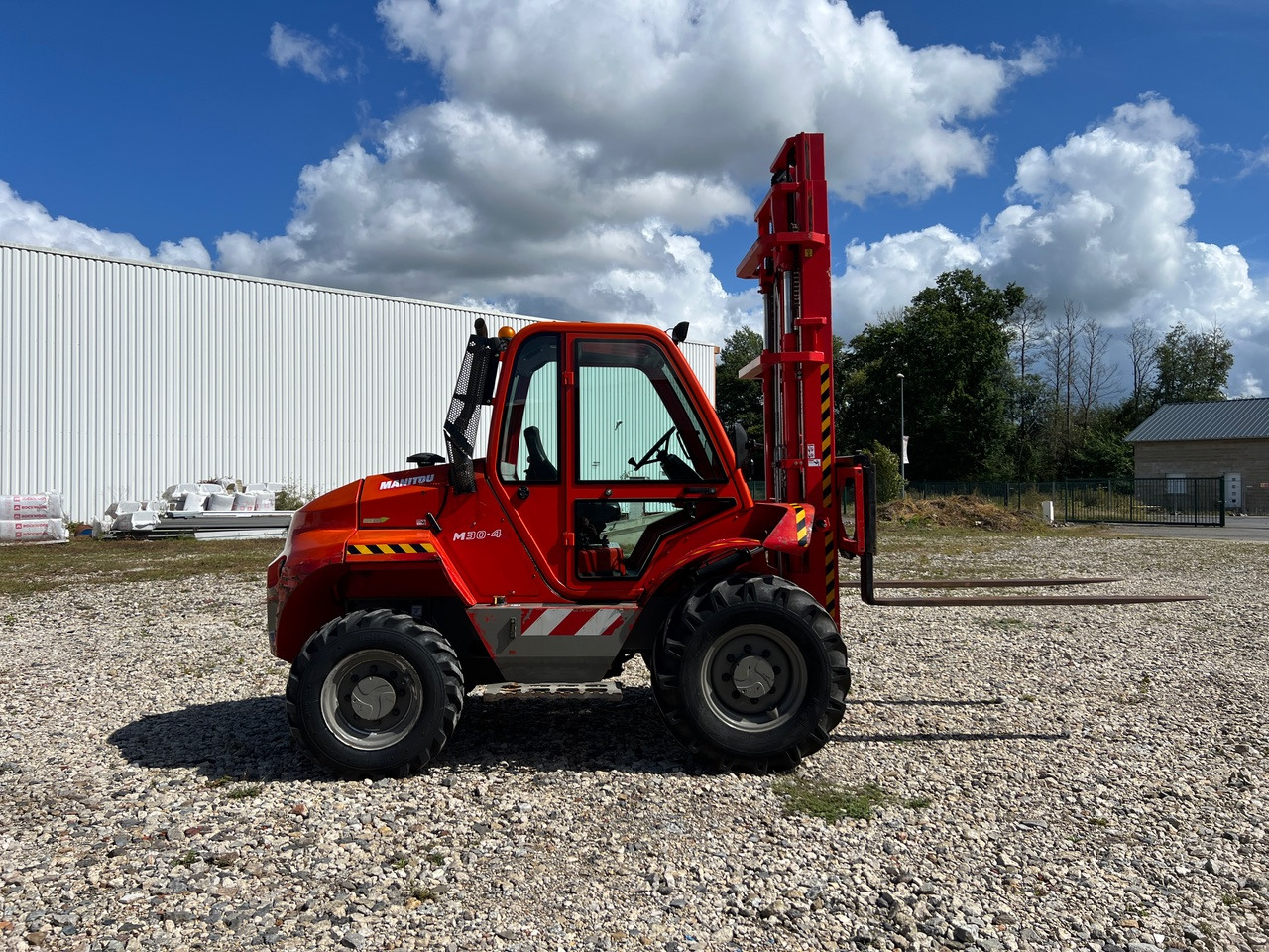 MANITOU M30-4 ST3B - Ruw terrein heftruck: afbeelding 2 MANITOU M30-4 ST3B - Ruw terrein heftruck: afbeelding 2