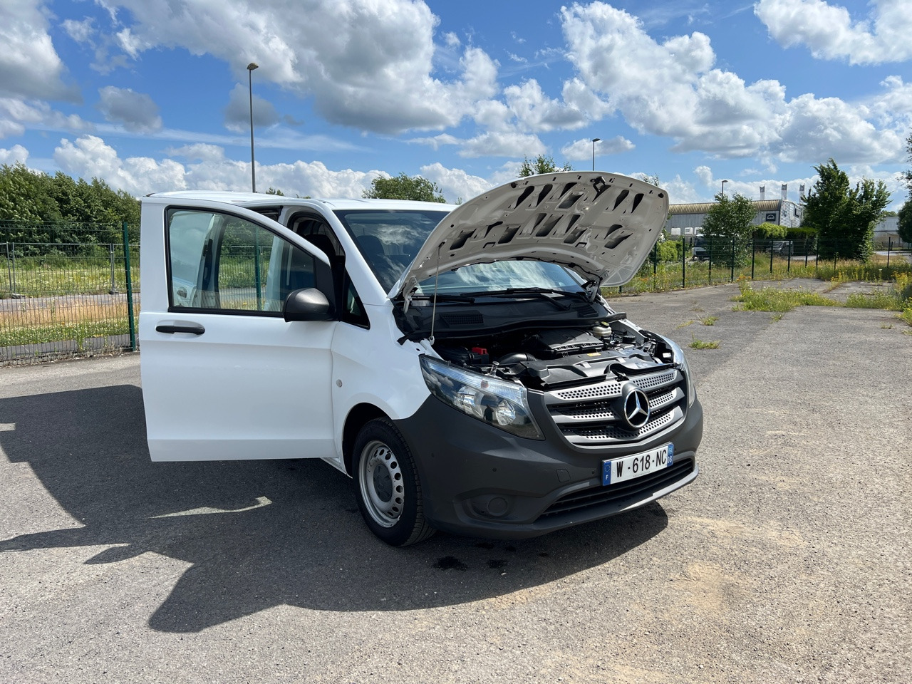 Gesloten bestelwagen MERCEDES-BENZ VITO 109 Fourgon 1.6 BlueTEC Long Utilitaire: afbeelding 38