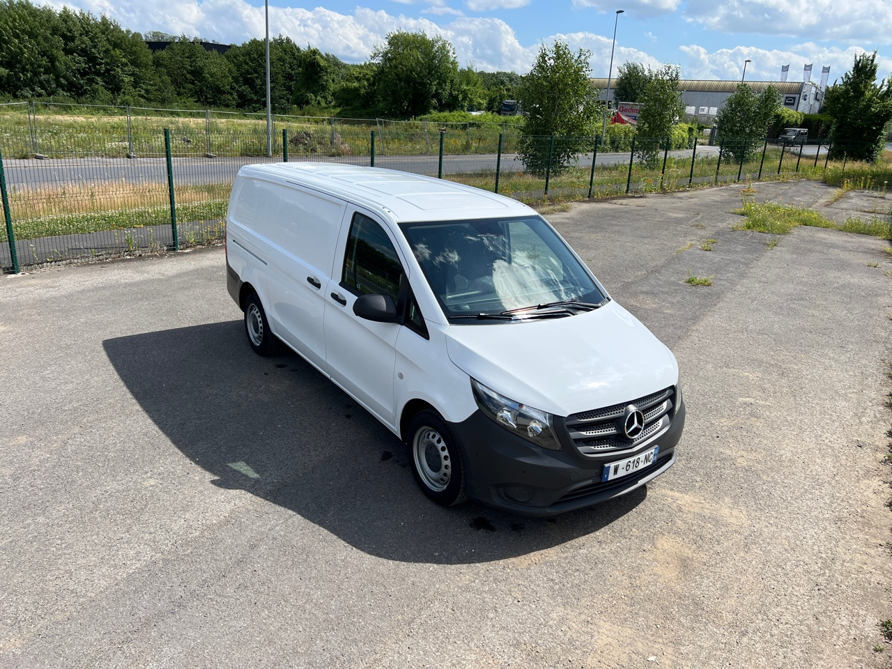 MERCEDES-BENZ VITO 109 Fourgon 1.6 BlueTEC Long Utilitaire - Gesloten bestelwagen: afbeelding 4 MERCEDES-BENZ VITO 109 Fourgon 1.6 BlueTEC Long Utilitaire - Gesloten bestelwagen: afbeelding 4