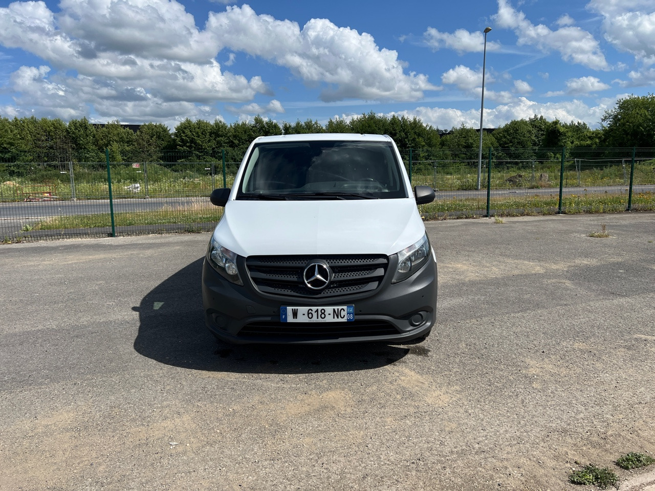 Gesloten bestelwagen MERCEDES-BENZ VITO 109 Fourgon 1.6 BlueTEC Long Utilitaire: afbeelding 23