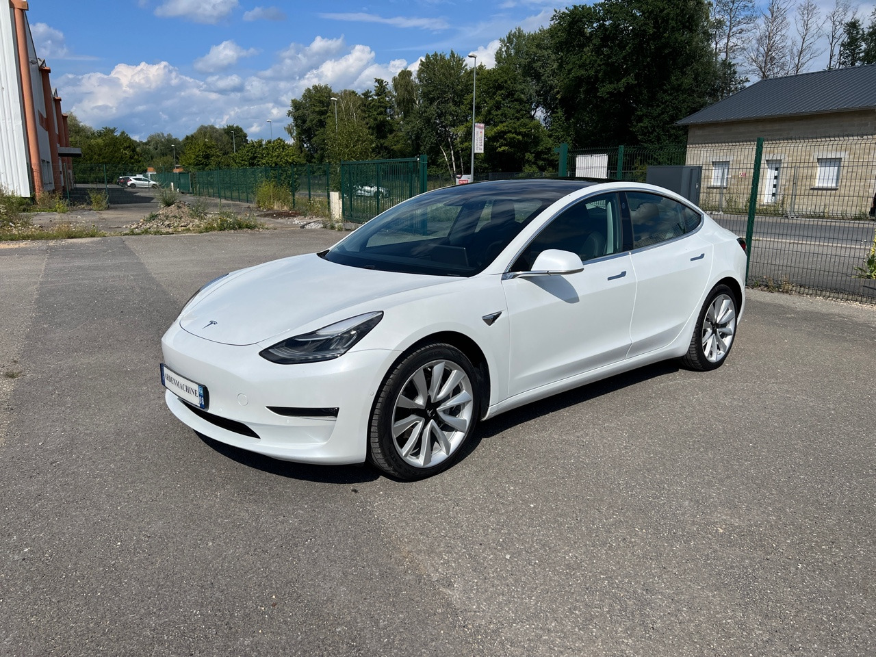 TESLA Model 3 Long Range Dual Motor FSD 3 Autopilot - Sedan: afbeelding 1 TESLA Model 3 Long Range Dual Motor FSD 3 Autopilot - Sedan: afbeelding 1