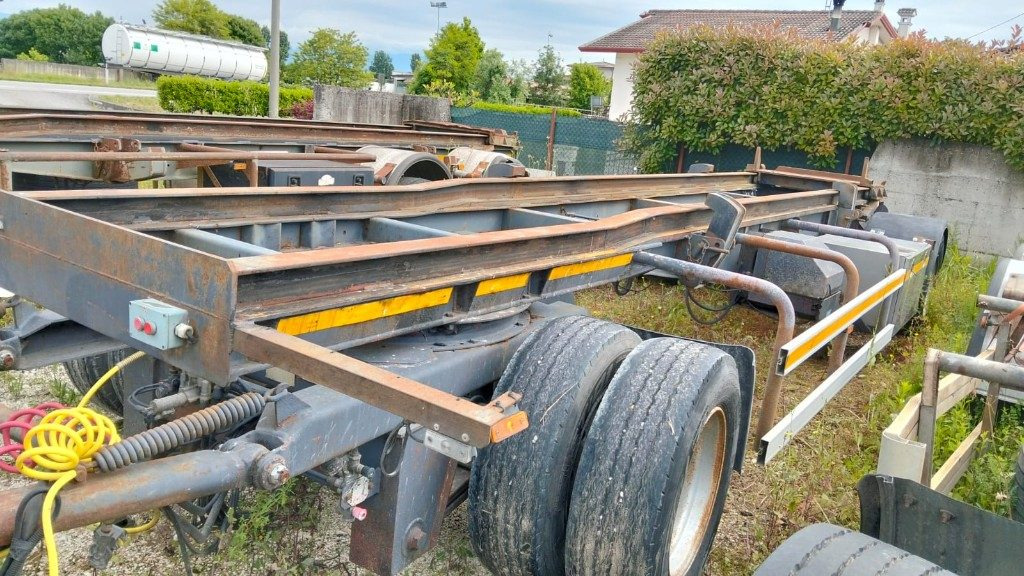 CARDI RIMORCHIO CARDI SCARRABILE PNEUMATICO - Haakarm/ Portaalarm aanhanger: afbeelding 2 CARDI RIMORCHIO CARDI SCARRABILE PNEUMATICO - Haakarm/ Portaalarm aanhanger: afbeelding 2