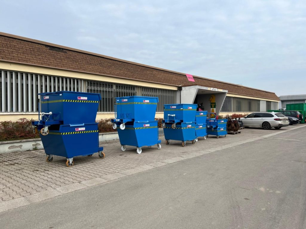 CONTAINER A BENNA RIBALTABILE - Kiepbak: afbeelding 3 CONTAINER A BENNA RIBALTABILE - Kiepbak: afbeelding 3