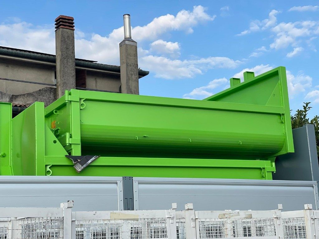 CONTAINER SCARRABILE NUOVO A CIELO APERTO - Haakarm container: afbeelding 2 CONTAINER SCARRABILE NUOVO A CIELO APERTO - Haakarm container: afbeelding 2