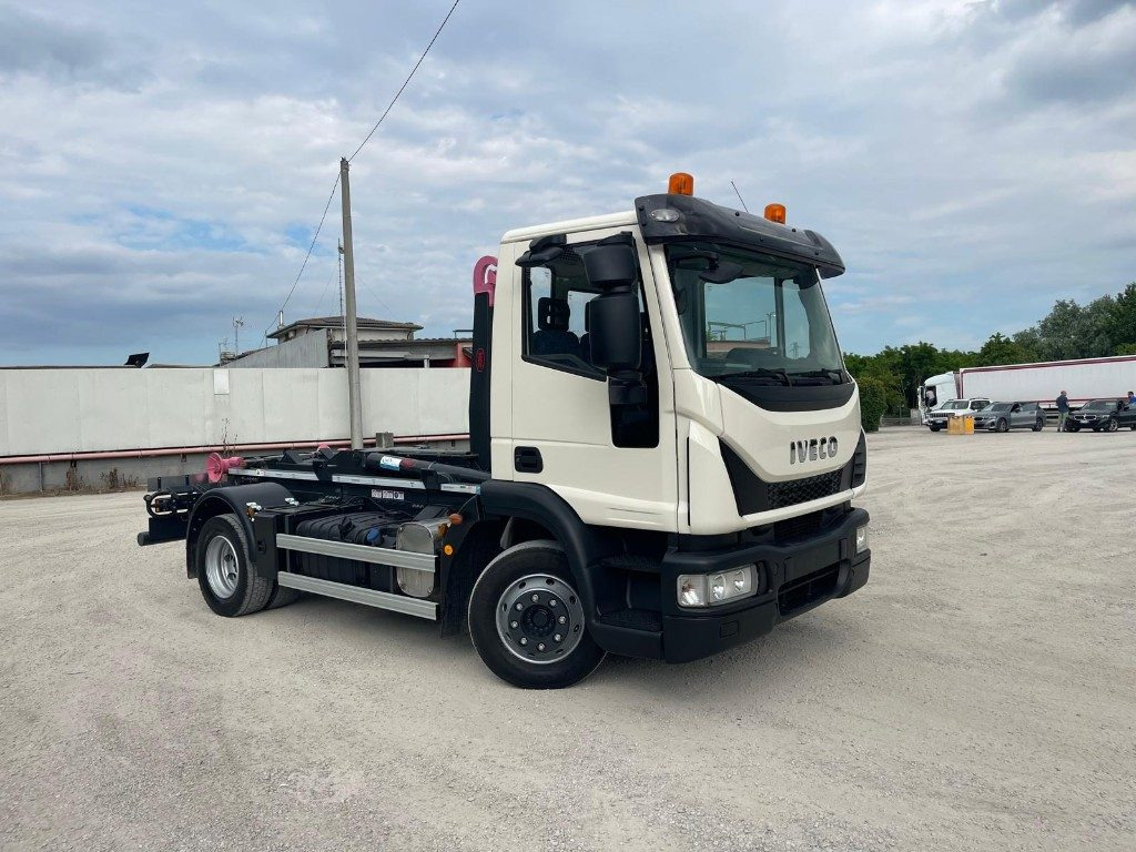 Haakarmsysteem vrachtwagen IVECO EUROCARGO 120E22 SCARRABILE: afbeelding 6