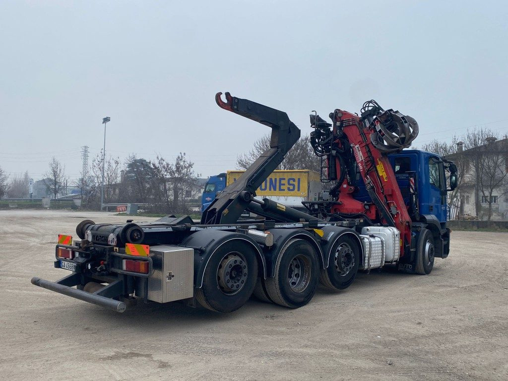 IVECO STRALIS 260.450 SCARRABILE CON GRU - Haakarmsysteem vrachtwagen: afbeelding 5 IVECO STRALIS 260.450 SCARRABILE CON GRU - Haakarmsysteem vrachtwagen: afbeelding 5