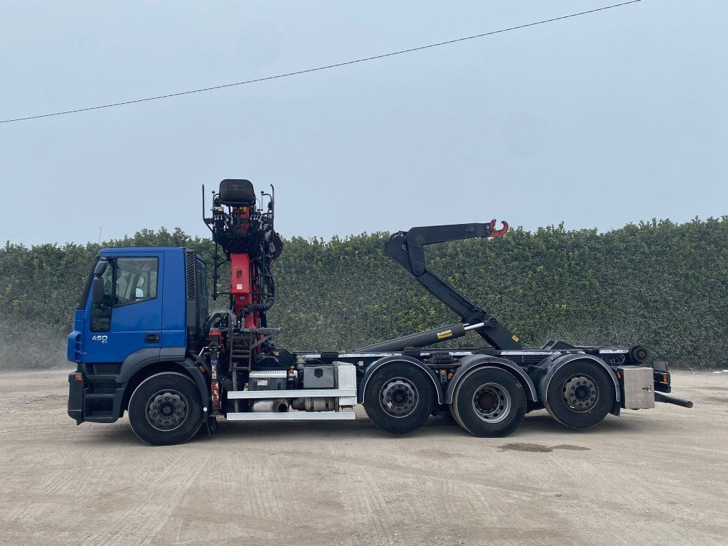IVECO STRALIS 260.450 SCARRABILE CON GRU - Haakarmsysteem vrachtwagen: afbeelding 3 IVECO STRALIS 260.450 SCARRABILE CON GRU - Haakarmsysteem vrachtwagen: afbeelding 3