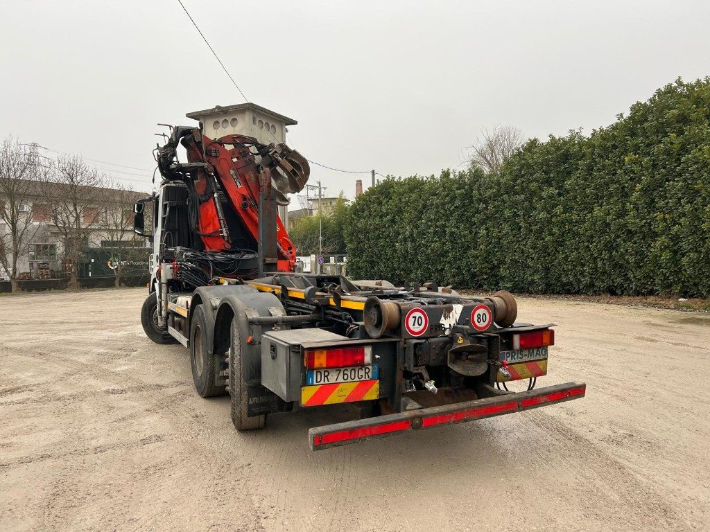 IVECO STRALIS 260S42 SCARRABILE USATO CON GRU - Haakarmsysteem vrachtwagen: afbeelding 4 IVECO STRALIS 260S42 SCARRABILE USATO CON GRU - Haakarmsysteem vrachtwagen: afbeelding 4