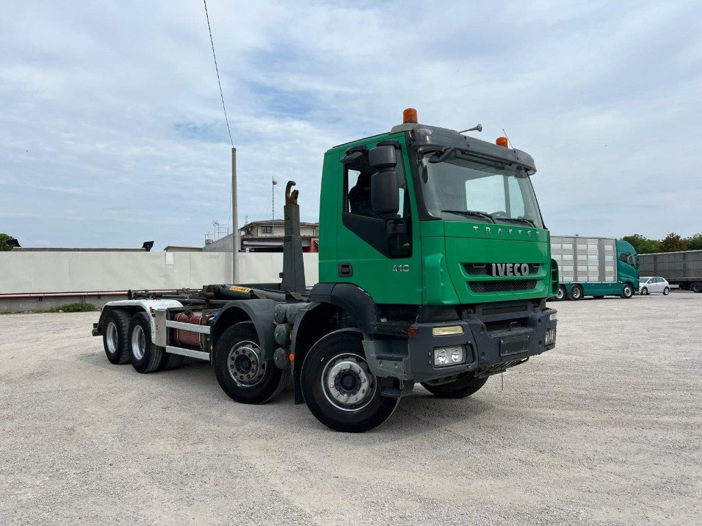 IVECO TRAKKER AD340T41 SCARRABILE - Haakarmsysteem vrachtwagen: afbeelding 2 IVECO TRAKKER AD340T41 SCARRABILE - Haakarmsysteem vrachtwagen: afbeelding 2