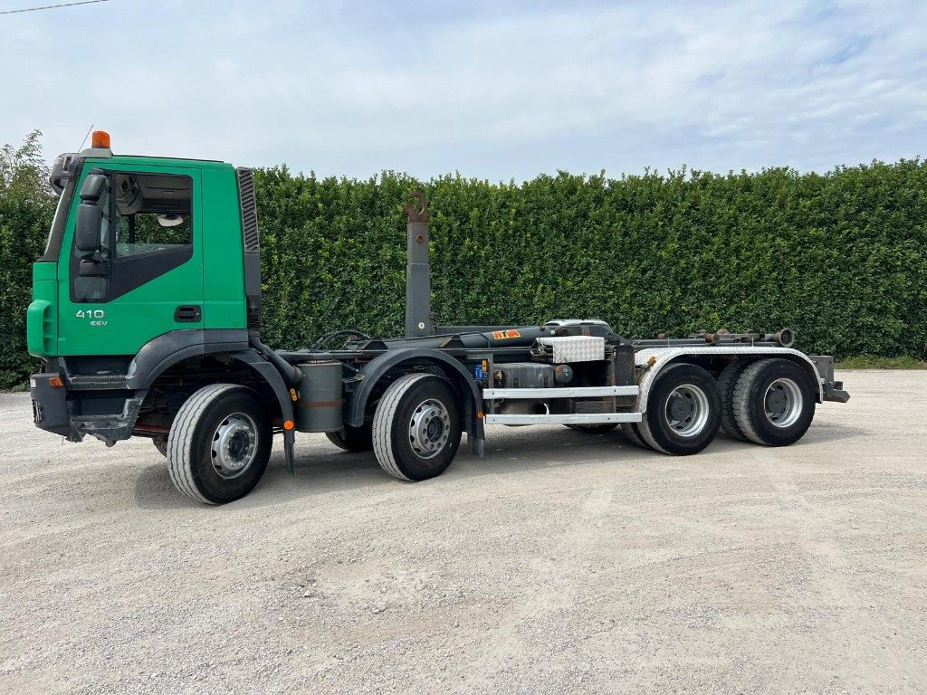 IVECO TRAKKER AD340T41 USATO SCARRABILE - Haakarmsysteem vrachtwagen: afbeelding 2 IVECO TRAKKER AD340T41 USATO SCARRABILE - Haakarmsysteem vrachtwagen: afbeelding 2