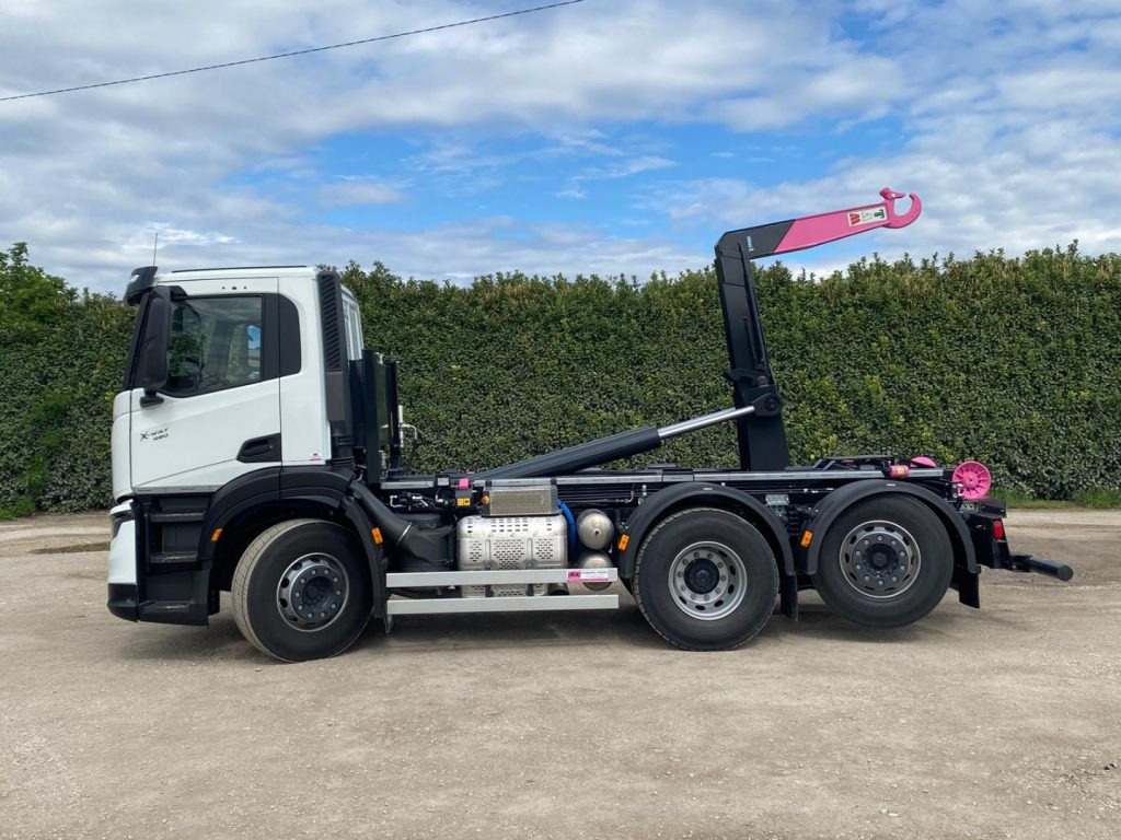 IVECO X-WAY AD280X48Y NUOVO SCARRABILE PASSO 3120 - Haakarmsysteem vrachtwagen: afbeelding 3 IVECO X-WAY AD280X48Y NUOVO SCARRABILE PASSO 3120 - Haakarmsysteem vrachtwagen: afbeelding 3