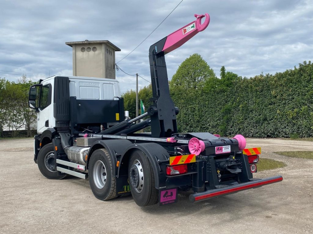 IVECO X-WAY AD280X48Y NUOVO SCARRABILE PASSO 3120 - Haakarmsysteem vrachtwagen: afbeelding 5 IVECO X-WAY AD280X48Y NUOVO SCARRABILE PASSO 3120 - Haakarmsysteem vrachtwagen: afbeelding 5