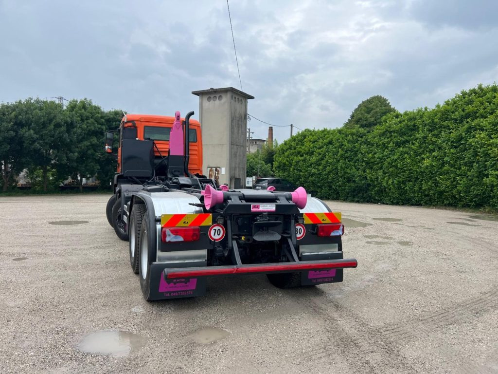 MAN TGS 35.480 SCARRABILE - Haakarmsysteem vrachtwagen: afbeelding 5 MAN TGS 35.480 SCARRABILE - Haakarmsysteem vrachtwagen: afbeelding 5