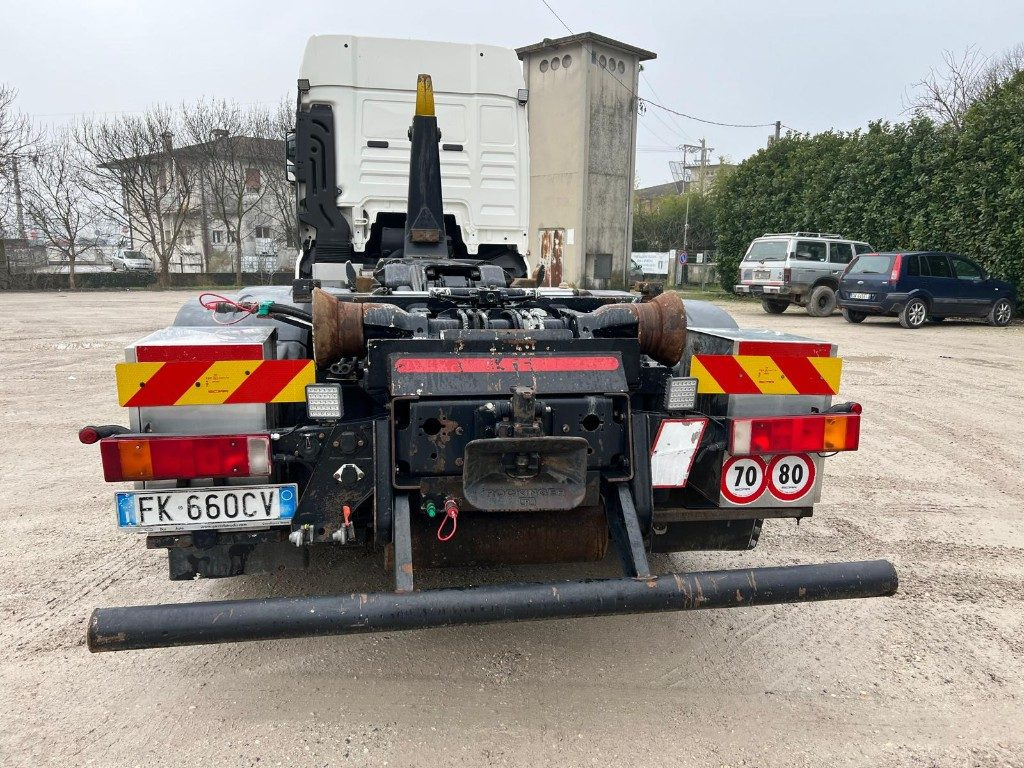 MAN TGX 26.500 USATO SCARRABILE 6X2 - Haakarmsysteem vrachtwagen: afbeelding 4 MAN TGX 26.500 USATO SCARRABILE 6X2 - Haakarmsysteem vrachtwagen: afbeelding 4