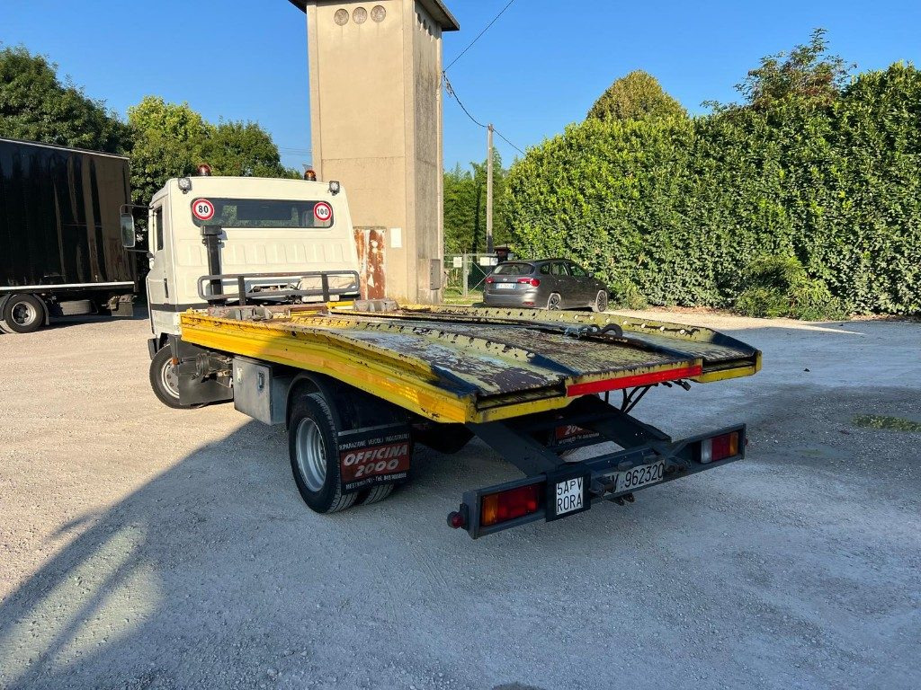 NISSAN M I L50 PER SOCCORSO STRADALE - Bergingsvoertuig: afbeelding 4 NISSAN M I L50 PER SOCCORSO STRADALE - Bergingsvoertuig: afbeelding 4