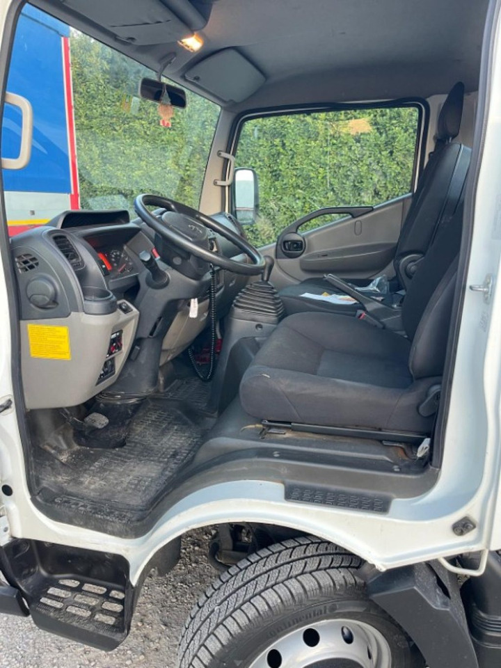 NISSAN NT400 SCARRABILE PATENTE B - Haakarmsysteem vrachtwagen: afbeelding 4 NISSAN NT400 SCARRABILE PATENTE B - Haakarmsysteem vrachtwagen: afbeelding 4