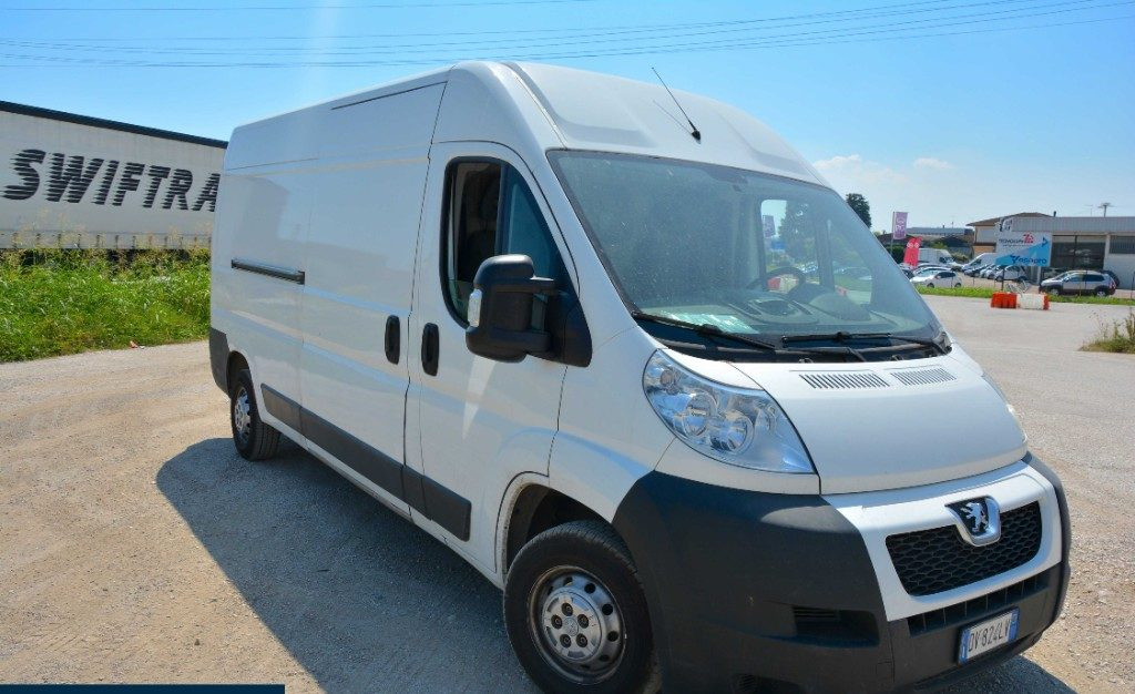 PEUGEOT FURGONE PEUGEOT - Gesloten bestelwagen: afbeelding 3 PEUGEOT FURGONE PEUGEOT - Gesloten bestelwagen: afbeelding 3