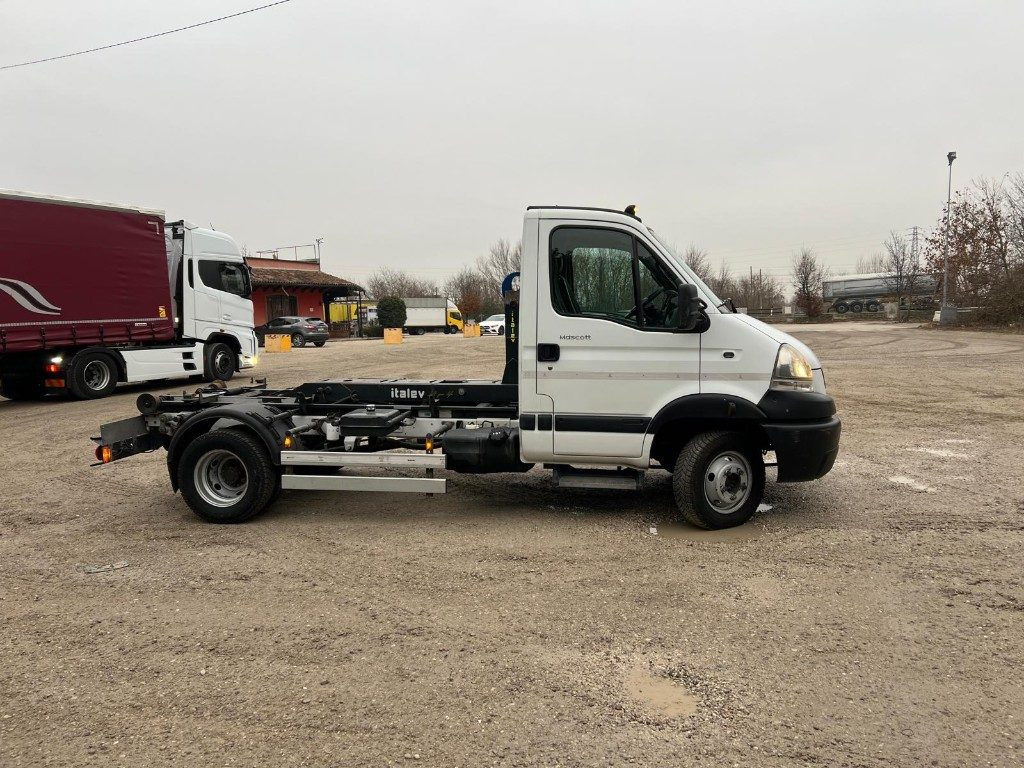 RENAULT MASCOTT SCARRABILE - Haakarmsysteem vrachtwagen: afbeelding 5 RENAULT MASCOTT SCARRABILE - Haakarmsysteem vrachtwagen: afbeelding 5