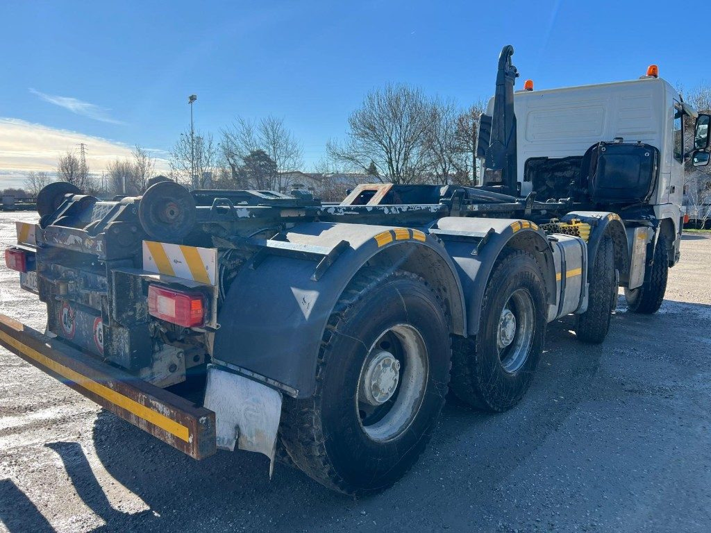 VOLVO FM440 SCARRABILE - Haakarmsysteem vrachtwagen: afbeelding 4 VOLVO FM440 SCARRABILE - Haakarmsysteem vrachtwagen: afbeelding 4
