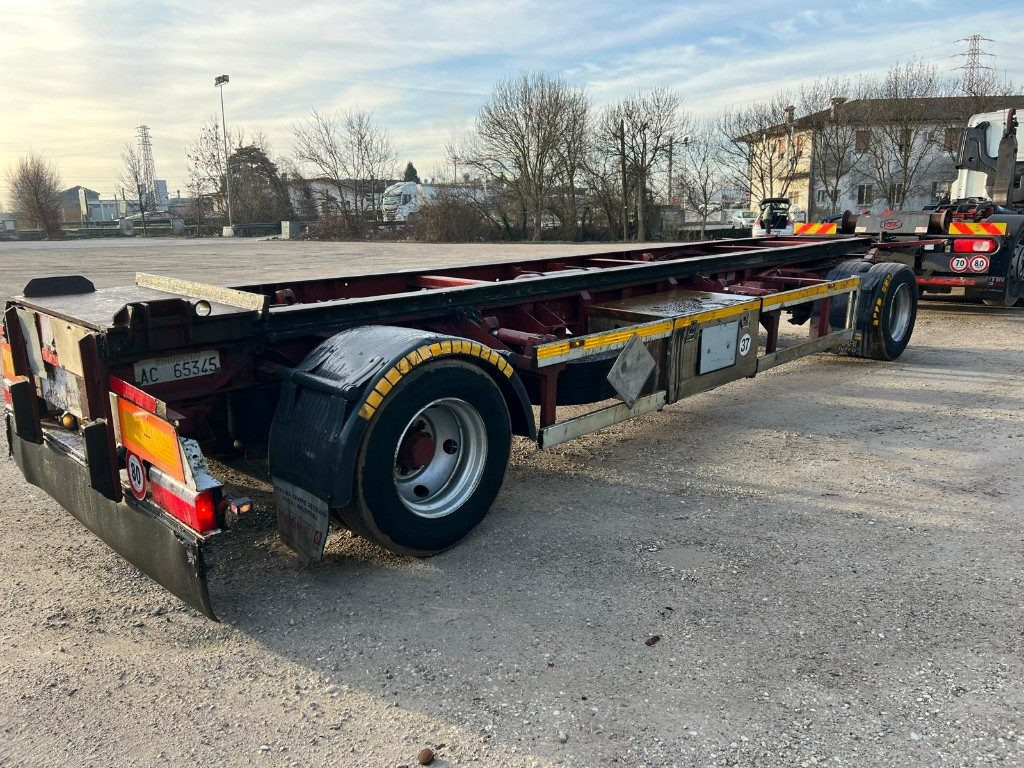 ZORZI RIMORCHIO ZORZI 20 R073 SCARRABILE PNEUMATICO - Haakarm/ Portaalarm aanhanger: afbeelding 4 ZORZI RIMORCHIO ZORZI 20 R073 SCARRABILE PNEUMATICO - Haakarm/ Portaalarm aanhanger: afbeelding 4