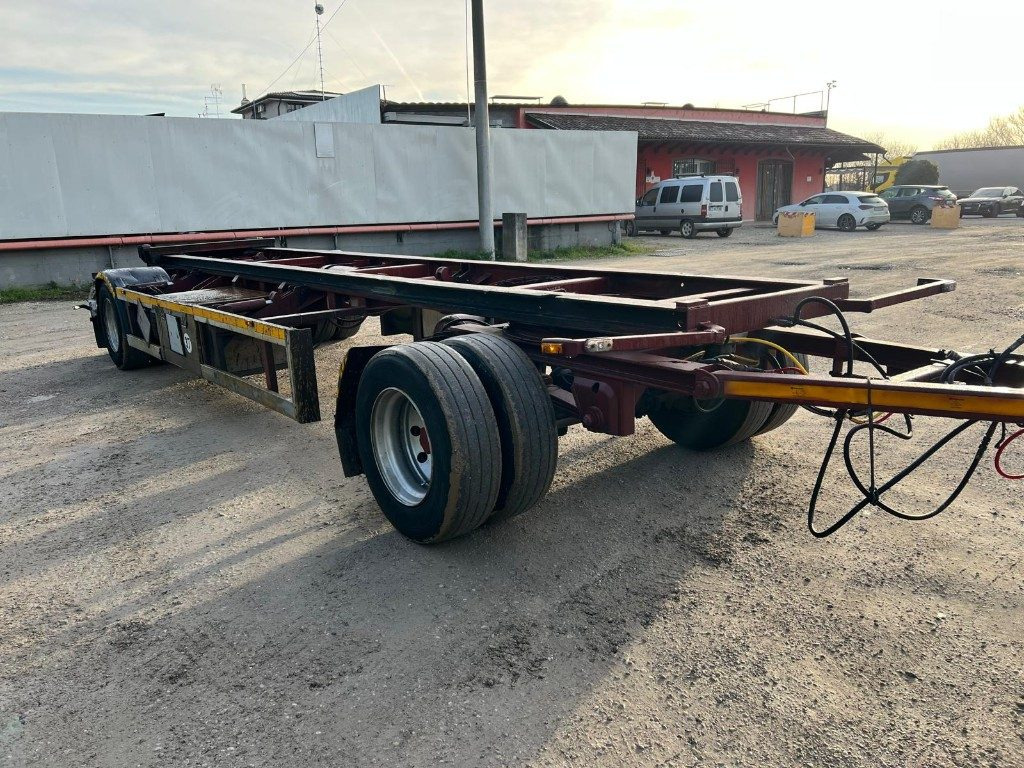 ZORZI RIMORCHIO ZORZI 20 R073 SCARRABILE PNEUMATICO - Haakarm/ Portaalarm aanhanger: afbeelding 3 ZORZI RIMORCHIO ZORZI 20 R073 SCARRABILE PNEUMATICO - Haakarm/ Portaalarm aanhanger: afbeelding 3