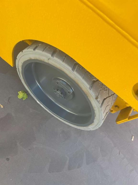 Haulotte COMPACT 10 - Schaarlift: afbeelding 5 Haulotte COMPACT 10 - Schaarlift: afbeelding 5