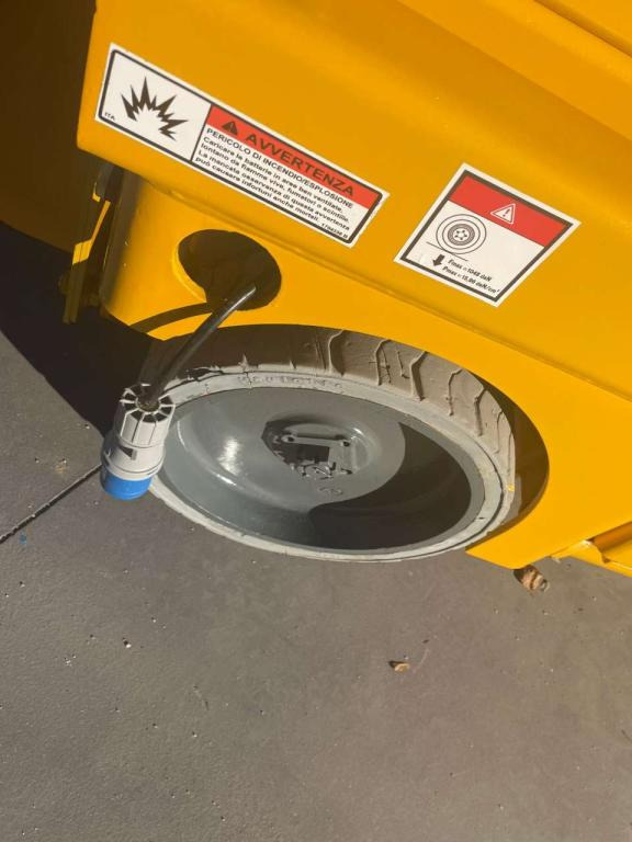 Haulotte COMPACT 10N - Schaarlift: afbeelding 4 Haulotte COMPACT 10N - Schaarlift: afbeelding 4