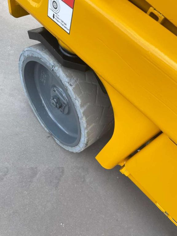 Schaarlift Haulotte COMPACT 10N: afbeelding 6 Schaarlift Haulotte COMPACT 10N: afbeelding 6