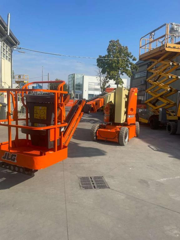 JLG E300AJP - Knikarmhoogwerker: afbeelding 1 JLG E300AJP - Knikarmhoogwerker: afbeelding 1