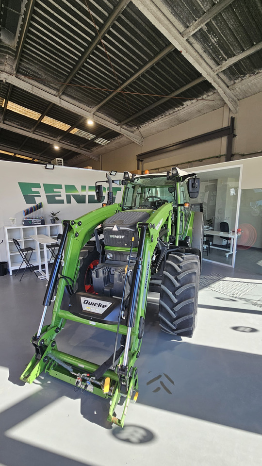 FENDT 211S VARIO - Tractor: afbeelding 4 FENDT 211S VARIO - Tractor: afbeelding 4