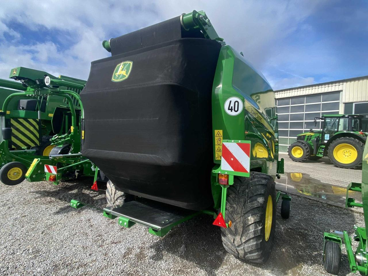 John Deere V461 R - 671 Bunde - Ronde balenpers: afbeelding 5 John Deere V461 R - 671 Bunde - Ronde balenpers: afbeelding 5