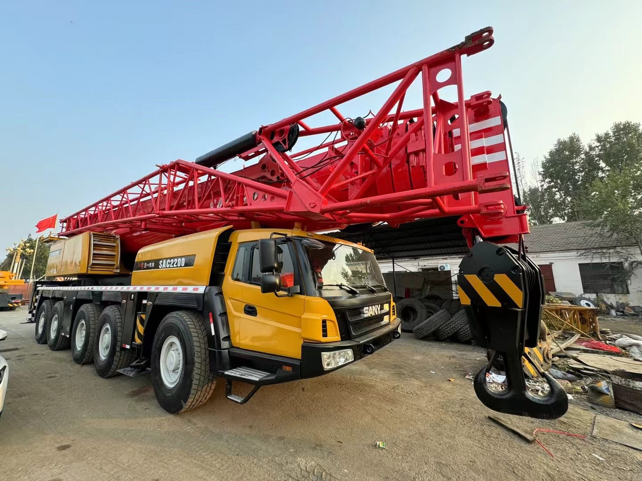 SANY SAC220 200TON 220 ton Truck CRANE all terrain crane - Alle terrein kraan: afbeelding 2 SANY SAC220 200TON 220 ton Truck CRANE all terrain crane - Alle terrein kraan: afbeelding 2
