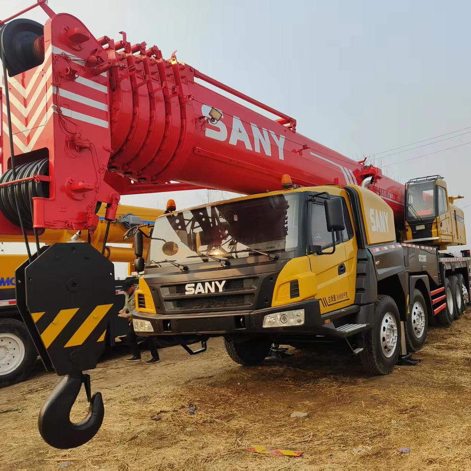SANY STC1000 100Ton truck crane - Mobiele kraan: afbeelding 1 SANY STC1000 100Ton truck crane - Mobiele kraan: afbeelding 1