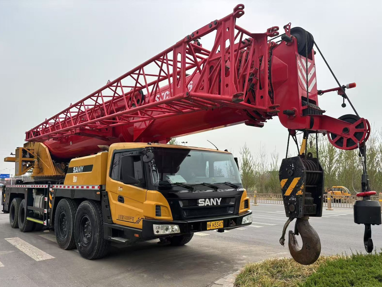 SANY STC800T6 STC80T6 STC800T5 STC80T5 STC500 50ton 80ton truck crane - Mobiele kraan: afbeelding 2 SANY STC800T6 STC80T6 STC800T5 STC80T5 STC500 50ton 80ton truck crane - Mobiele kraan: afbeelding 2