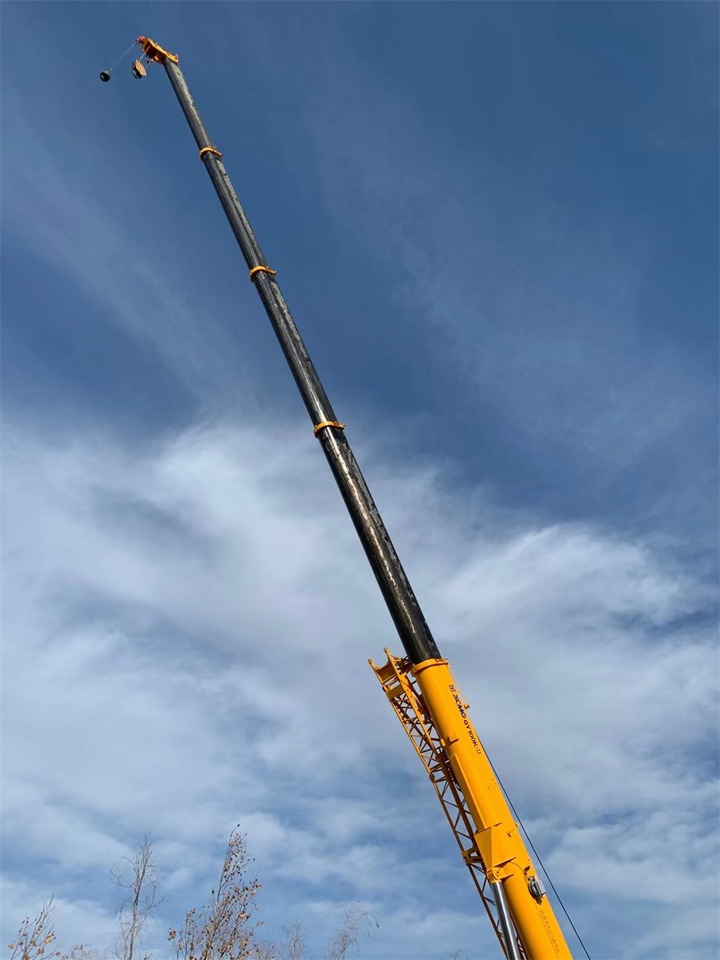 XCMG QY100K 100 ton truck crane - Mobiele kraan: afbeelding 5 XCMG QY100K 100 ton truck crane - Mobiele kraan: afbeelding 5