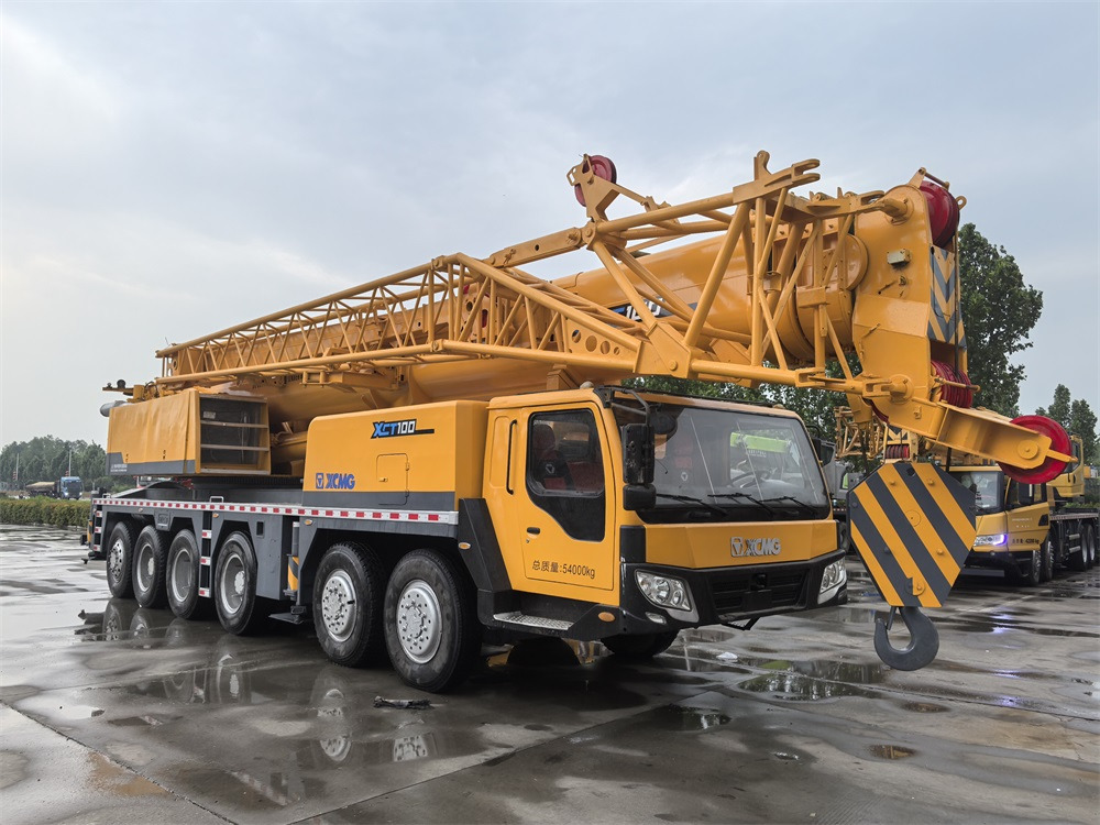 XCMG QY100K QY100K-1 100 ton 130 ton 160t truck crane - Mobiele kraan: afbeelding 2 XCMG QY100K QY100K-1 100 ton 130 ton 160t truck crane - Mobiele kraan: afbeelding 2