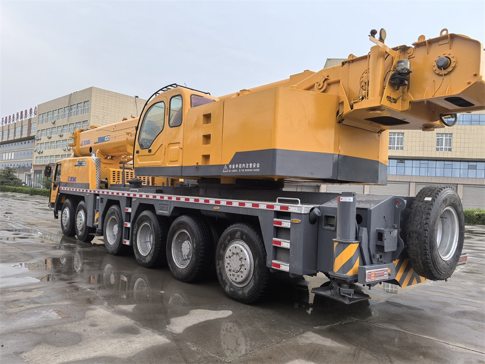 XCMG QY100K QY100K-1 100 ton 130 ton 160t truck crane - Mobiele kraan: afbeelding 4 XCMG QY100K QY100K-1 100 ton 130 ton 160t truck crane - Mobiele kraan: afbeelding 4